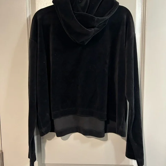 Juicy Couture Black Label Velour Hoodie and Jogger set - Picture 4 of 7
